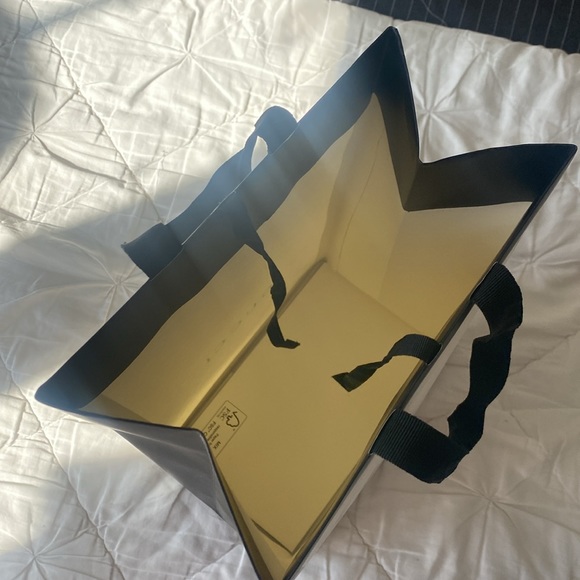 Gucci empty tote present gift bag - Picture 6 of 9